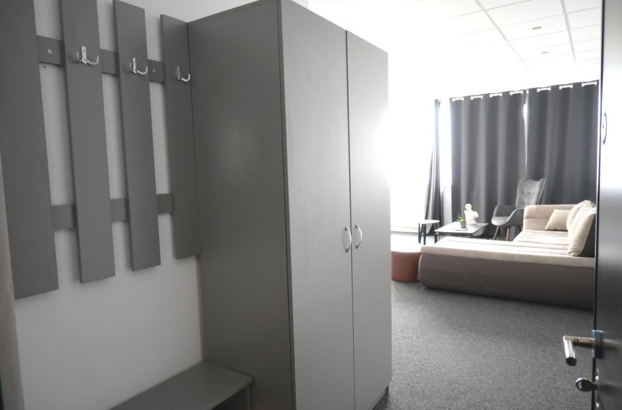 Luana Airport Apartments #3 오토페니 외부 사진