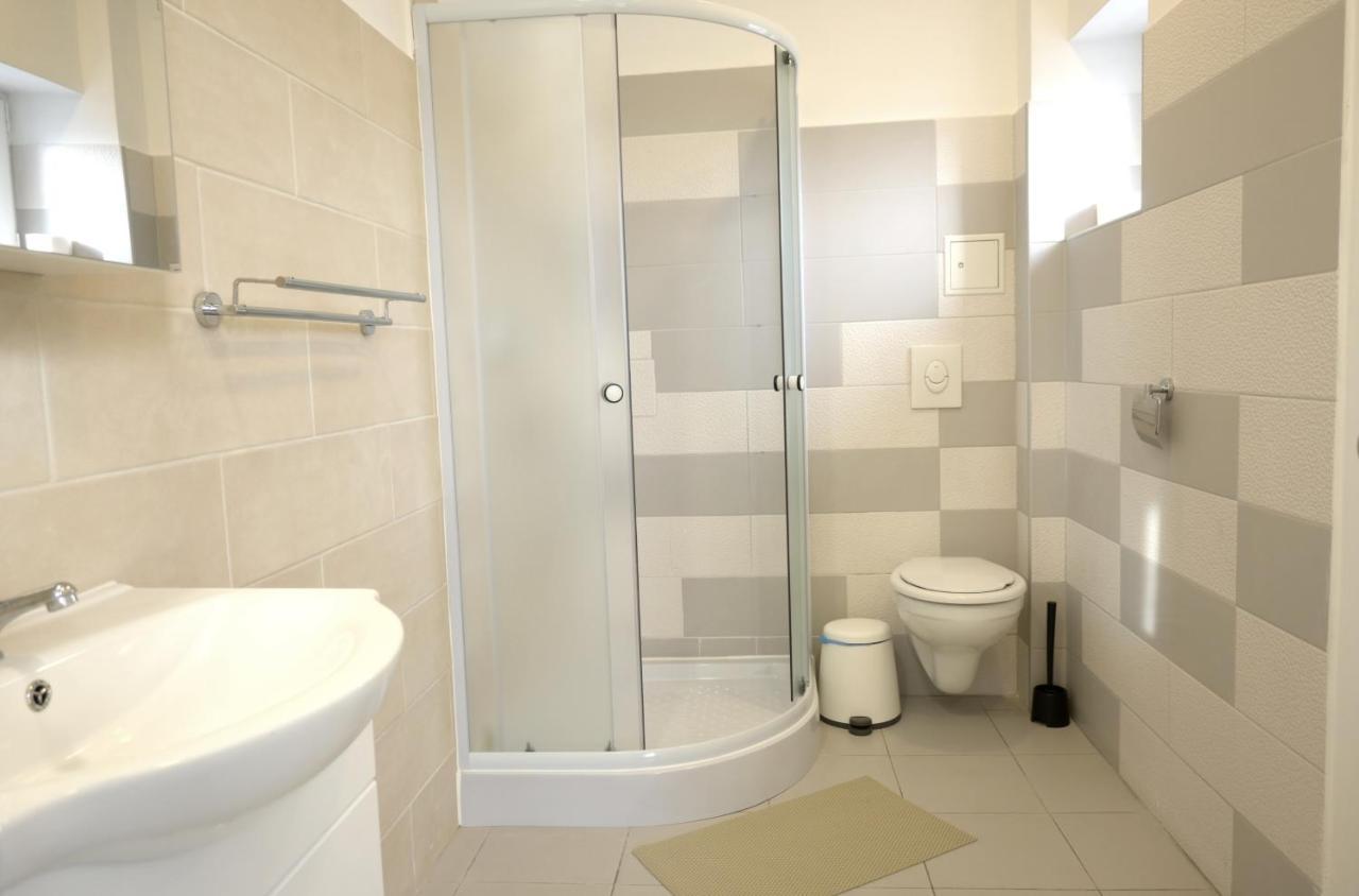Luana Airport Apartments #3 오토페니 외부 사진